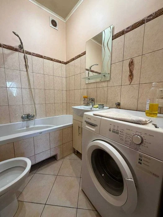 Продаж земельної ділянки + будинок 94м2 -Львів, вул.Старозне