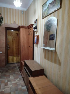 2 комнатную 1/3 Балтская дорога Пересепский район