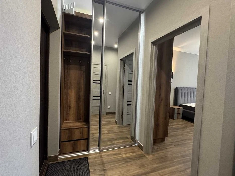 Продаж 1-кімнатної 40.8 м² з кухнею-вітальнею та гардеробом