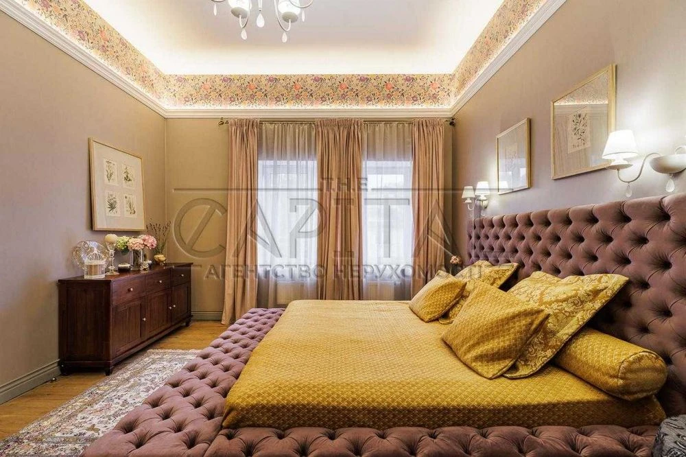 Продаж / Будинок 290м2 з укриттям вул. Клавдії Радченка, Віт