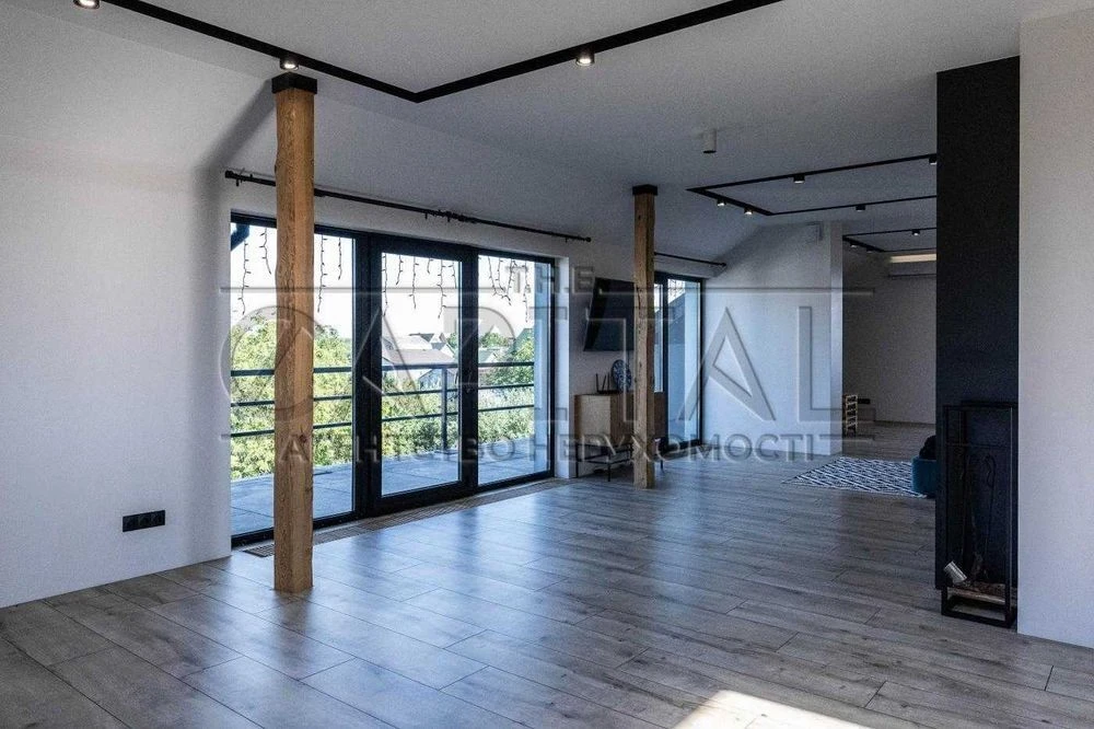 Продаж будинку 298 м² / 6 соток/ м. Славутич 2 км / Осокорки