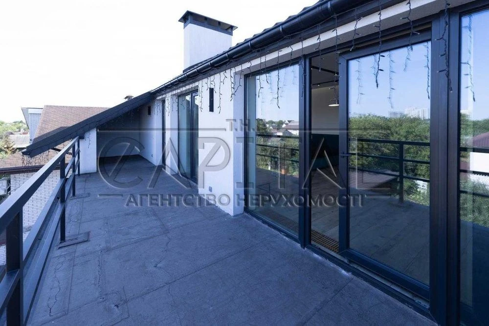 Продаж будинку 298 м² / 6 соток/ м. Славутич 2 км / Осокорки