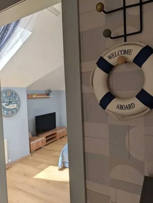 1К 30М² на Довгій, 5/5 — НОВИЙ ремонт, 7 хвилин до моря, газ