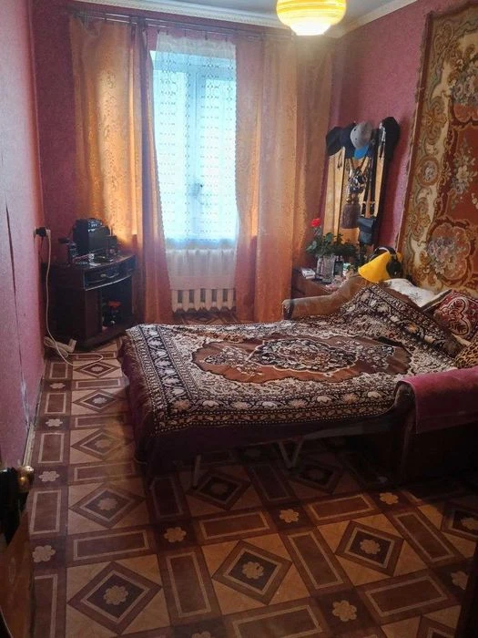Продам 2-х комнатную квартиру район рынка Северный!!