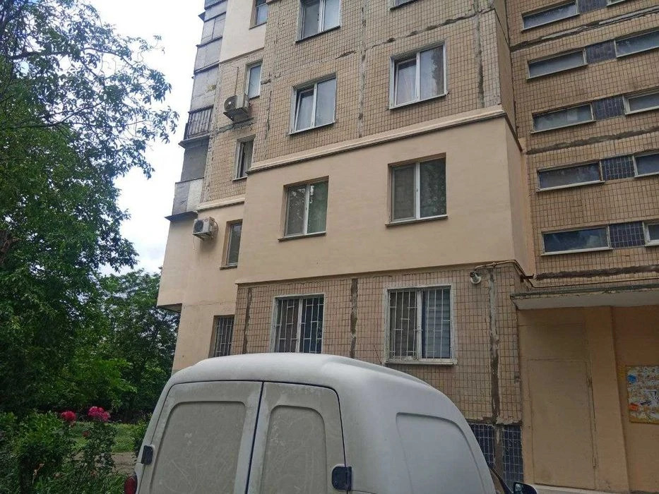 Продам 2-х комнатную квартиру район рынка Северный!!