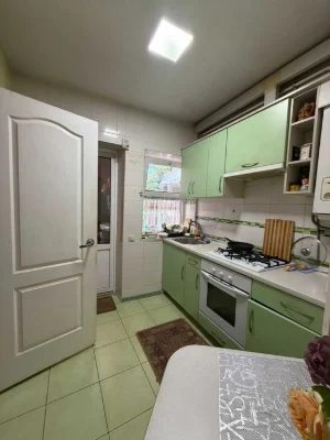 Продам аналог частного дома на  Фонтане - квартира на земле(