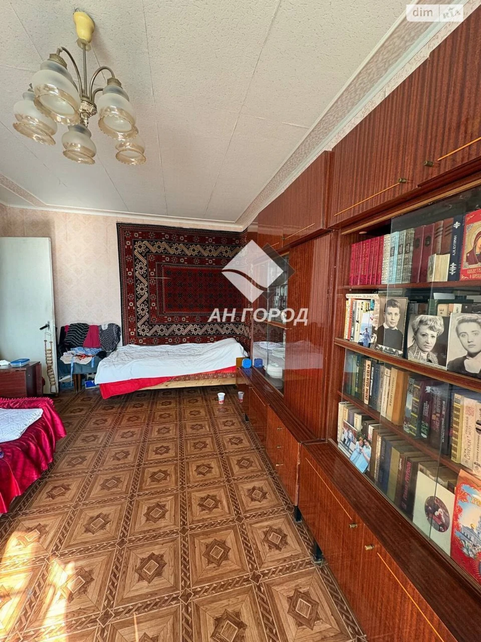 Продаж Квартира 335-ий мікрорайон