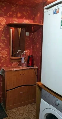 Пропонується до продажу затишна та світла гостинка
