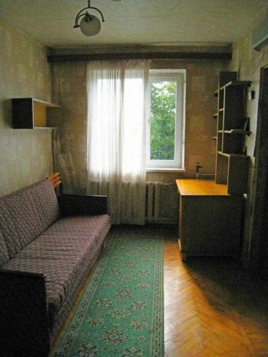 Продам 2 к.кв. на ХТЗ