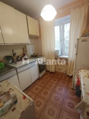 1-кімнатна квартира по проспекту Добровольського, середній п