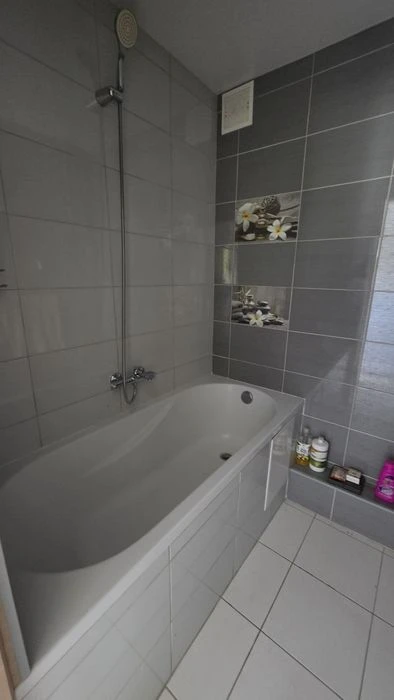 Ексклюзив! Продам 2к кв Одеська, вул.Зернова