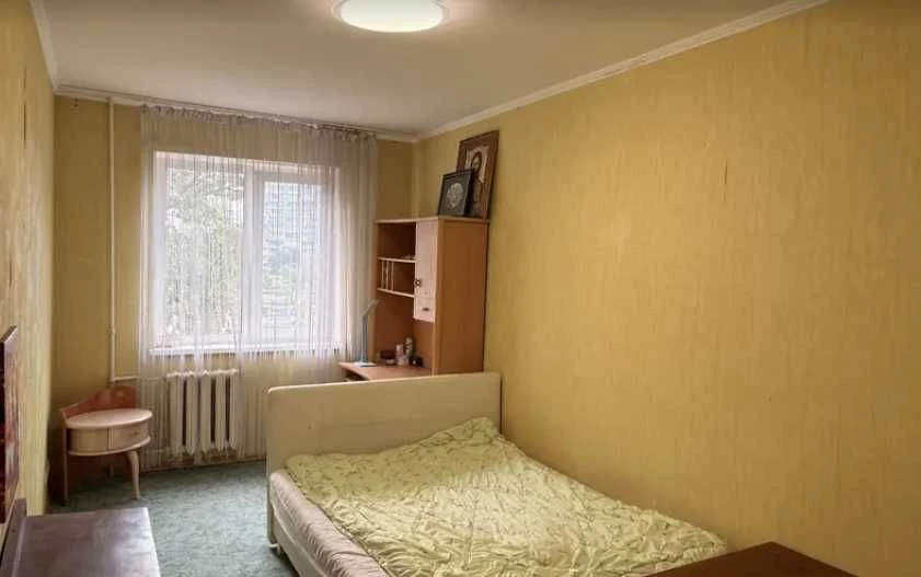 Продам світлу ,затишну 3 кімнатну квартиру на Нових Будинках