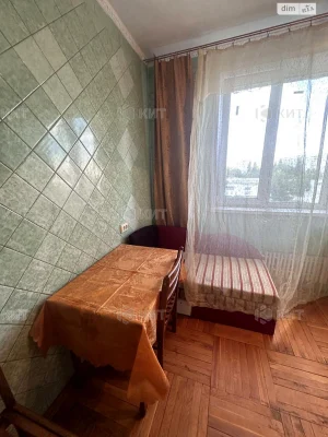 Продаж Квартира 627-ий мікрорайон