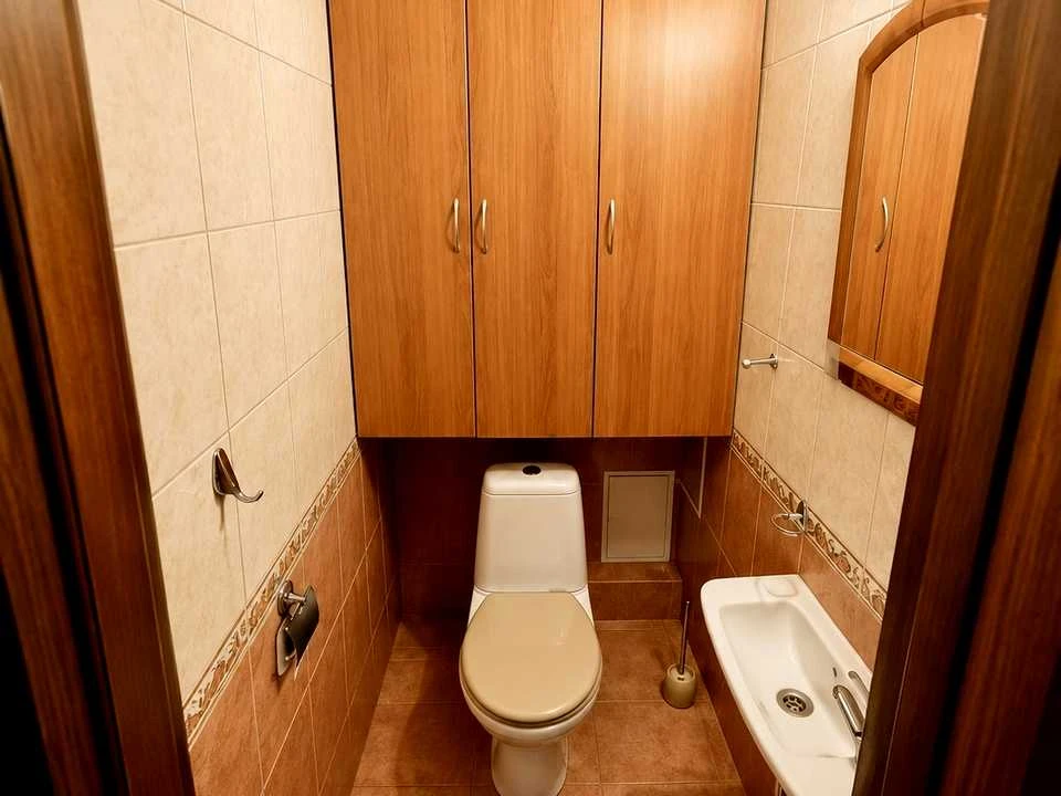 Квартира. Киев, Голосеевский просп. (40-летие Октября)
