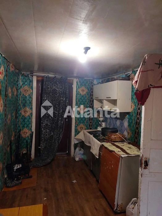 Продажа 1/2 дома на Ленпоселке!3сотки,пакет документов!Срочн