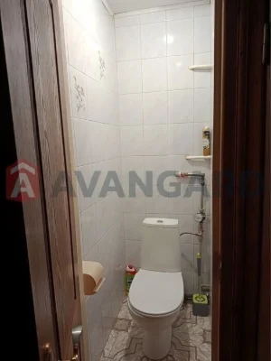 Продається 3х кімнатна квартира, зупинка траспорту пл. Верна