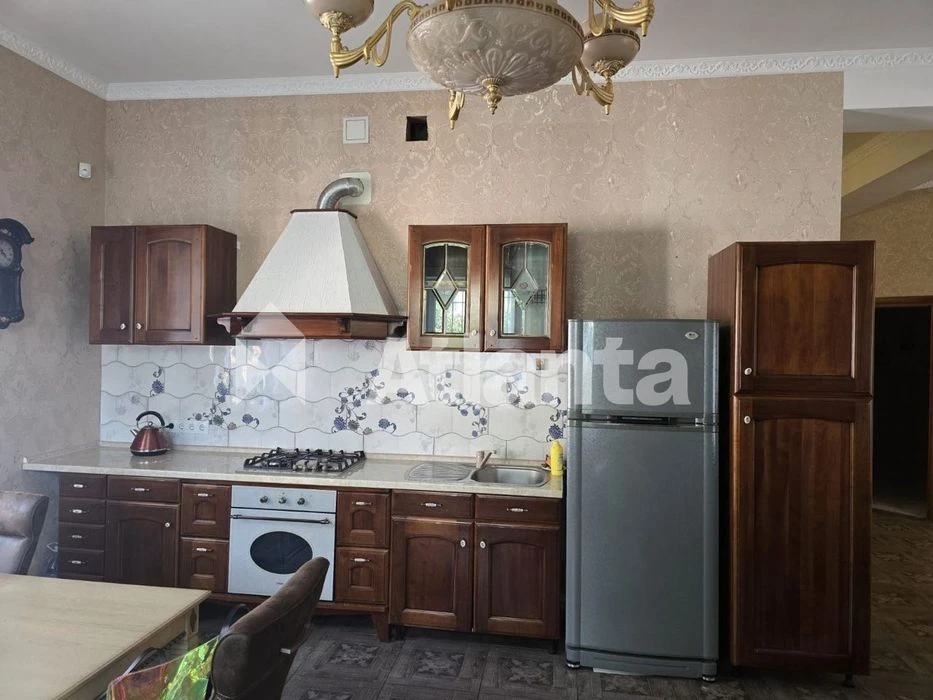 Одноэтажный дом в курортном районе Одессы