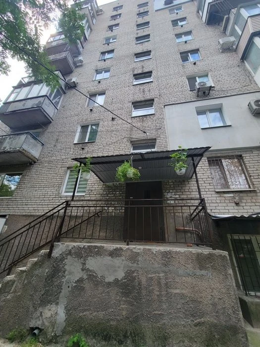 Продам 1-ком.кв. в кирпичном доме, р-н. Нагорный! Сертификат-