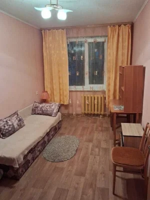 Продаж 2-к квартири !! ЦЕНТР/2-й поверх/р-н Океана/ Оформлен