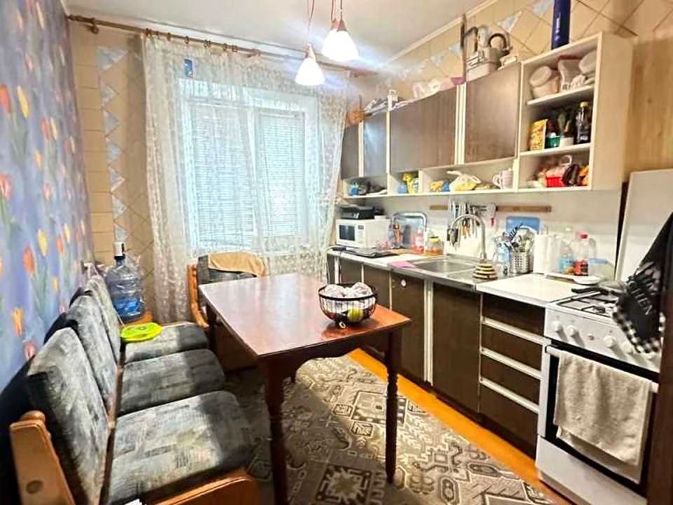 Квартира. Полтава, Юрія Побєдоносцева бульв.
