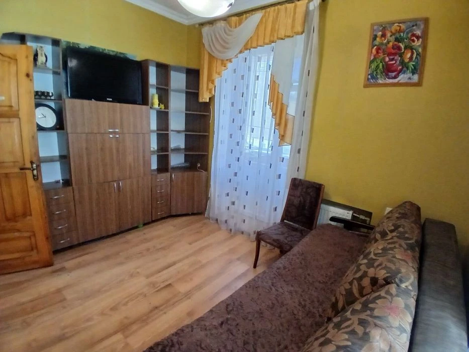 Продаж 2-ки, Центр