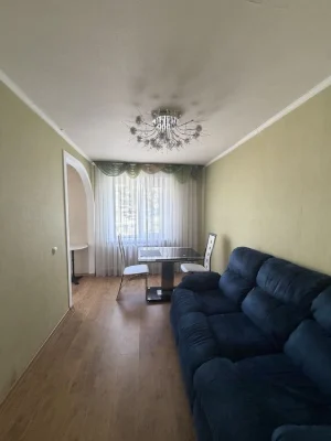 3-кім продаж лівий берег Зимових походів Сонячний Вавілон Ва