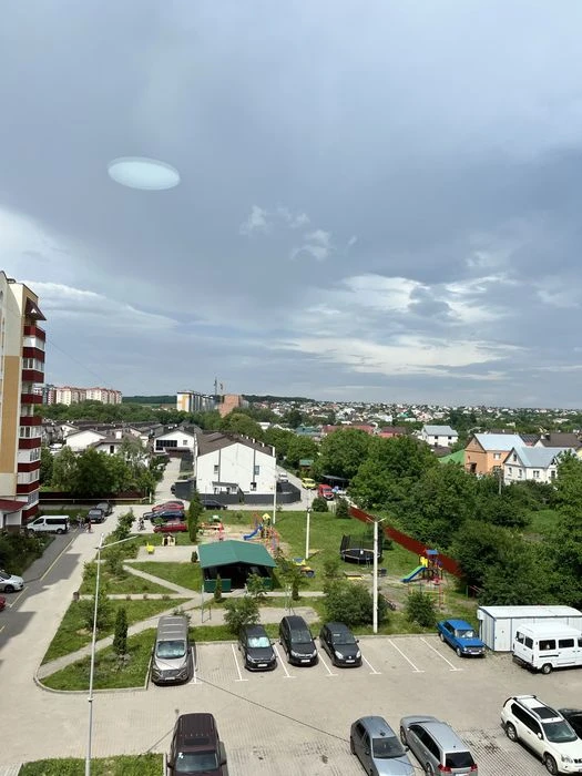 продаж 2к Новобудови на Виставці за 75000$