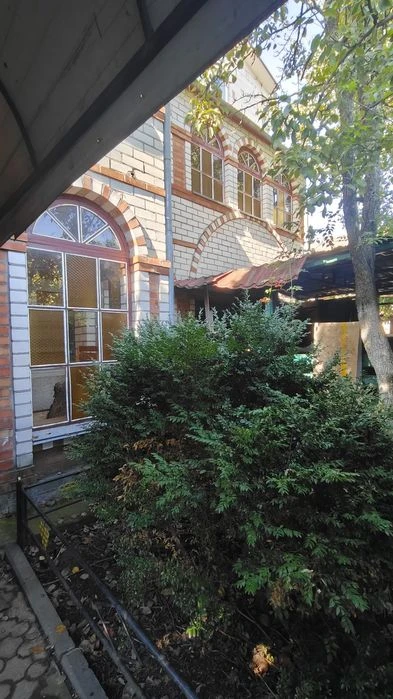 Продаж будинку для великої родини!
