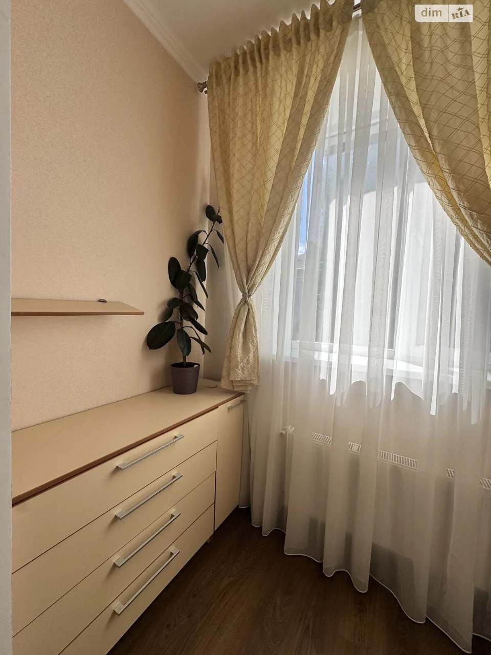 Продаж Квартира Ракове