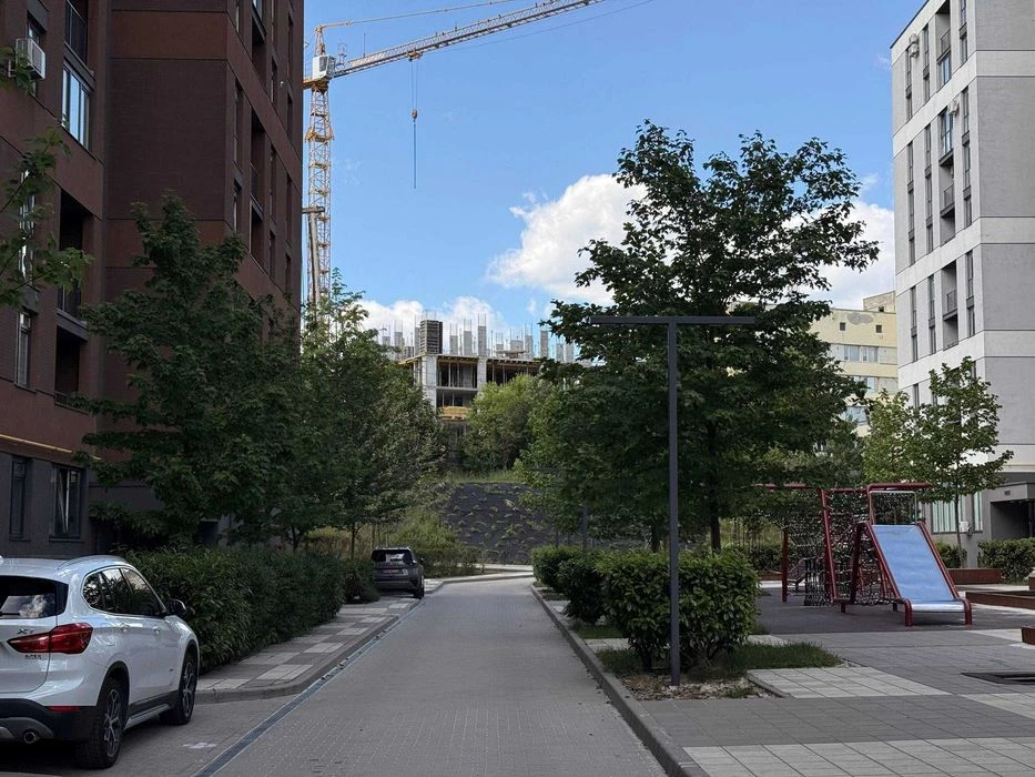 Продаж 3-кімнатної квартири 76.6 м² у ЖК Aura (Аура). Кухня-