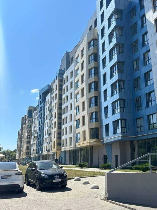 ПРОДАЖ по ПЕРЕУСТУПЦІ двохрівневої квартири 110м² із терасою
