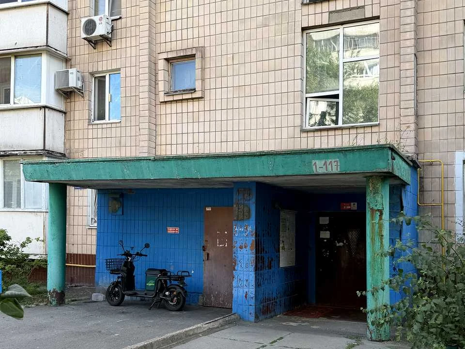 Квартира. Київ, Миколи Бажана просп.