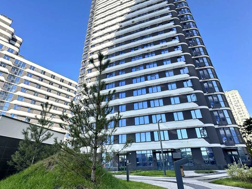 Квартира. Киев, Воскресенская ул.