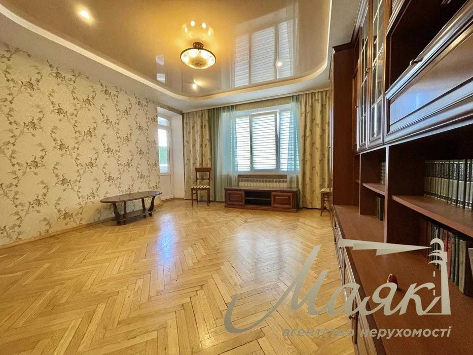 Exclusive offer! Tbilisi Street, 7