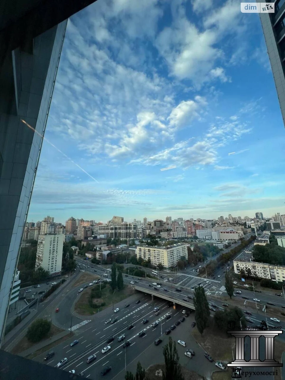 Продаж Квартира Центр