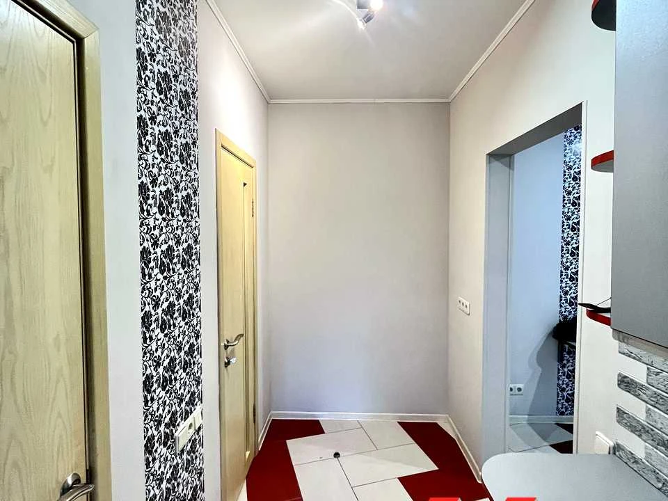 Квартира. Київ, Драгоманова вул.