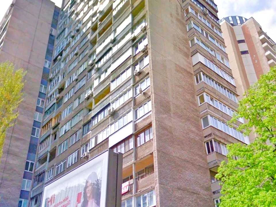 Квартира. Київ, Богдана Хмельницького вул.