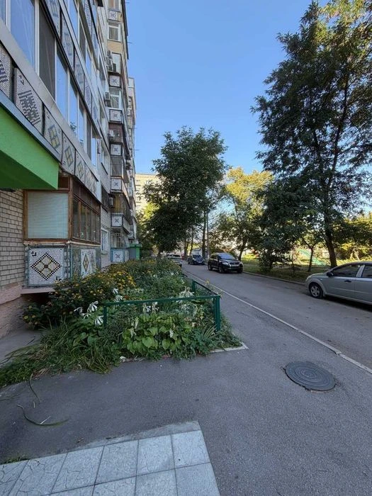 Продам 2-х кімн.квартиру, вул.Сухомлинського,50А