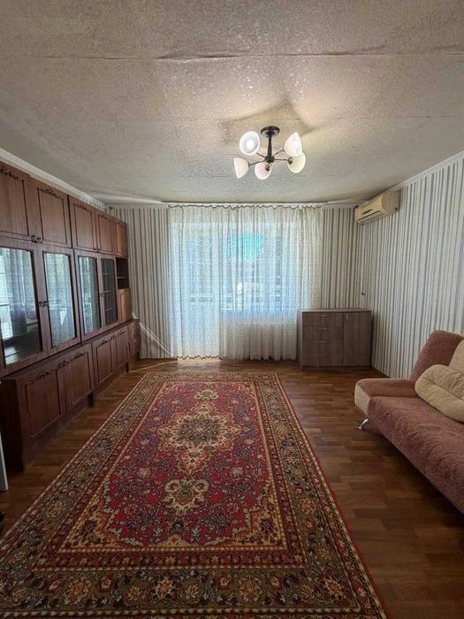 Продам 2-х кімн.квартиру, вул.Сухомлинського,50А