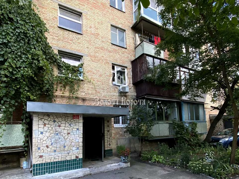 Квартира. Київ, Поліська вул.