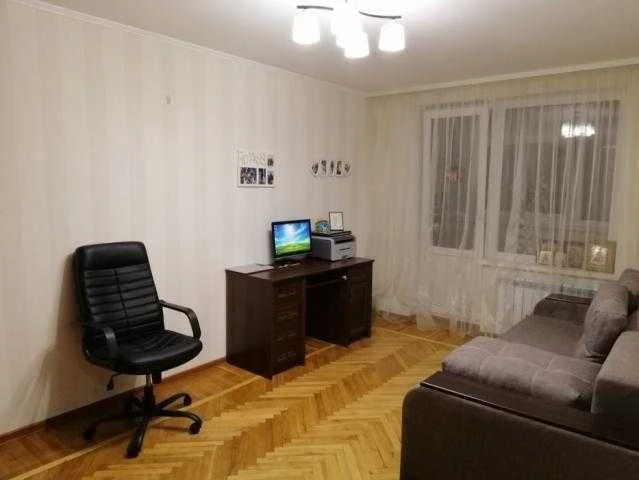 Однокімнатна квартира в Індустріальному районі