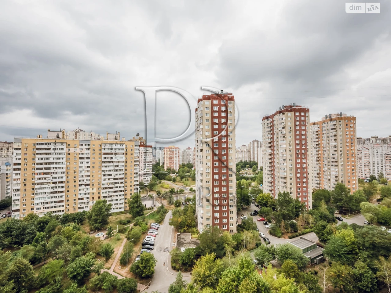 Продаж Квартира Дарницький