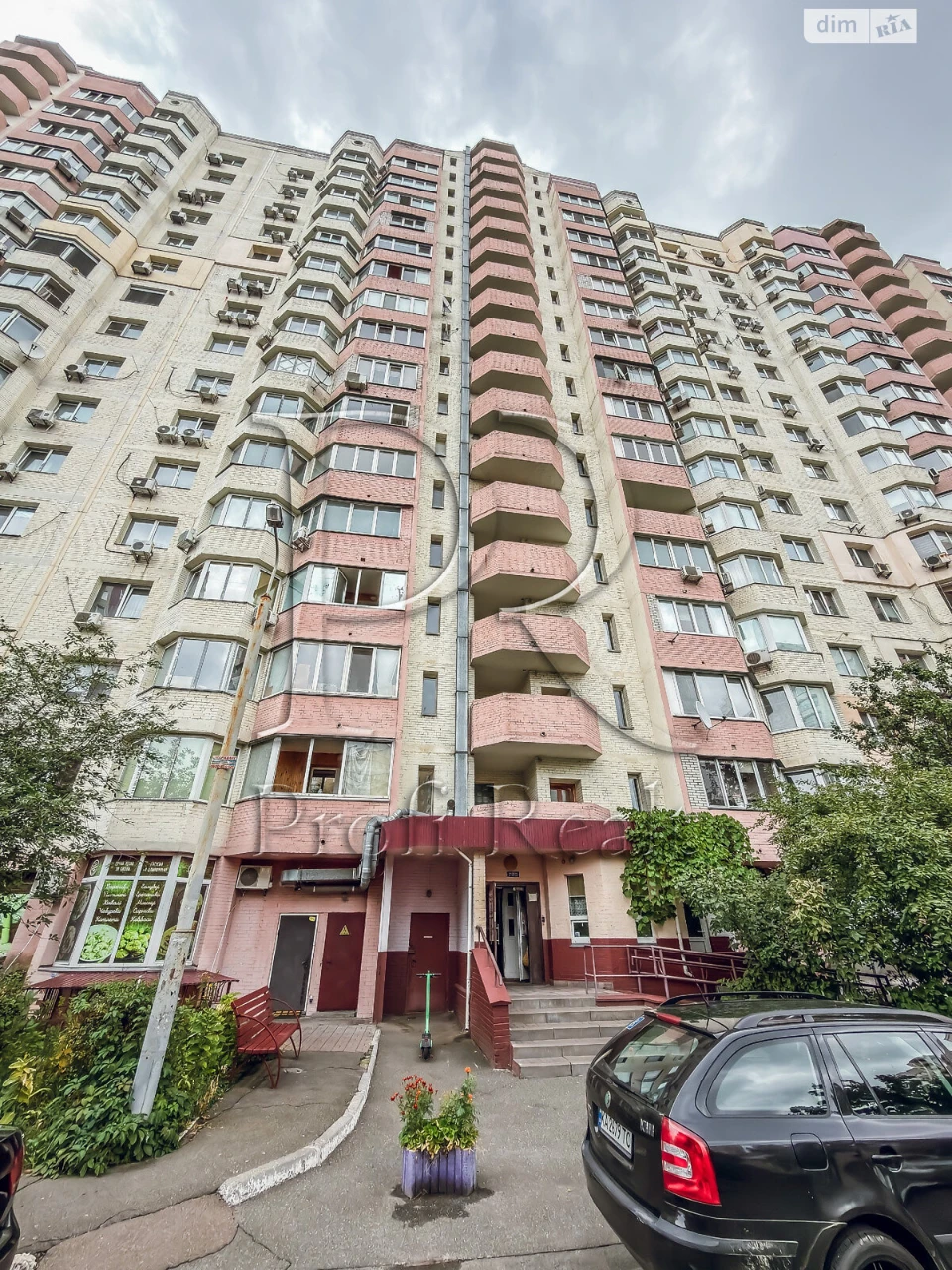 Продаж Квартира Дарницький