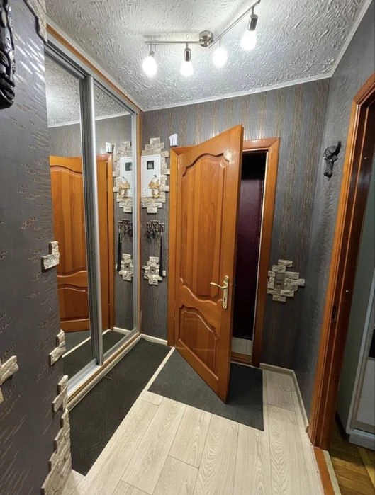 1-кімнатна квартира на Салтівці з ремонтом, вул. Познанська