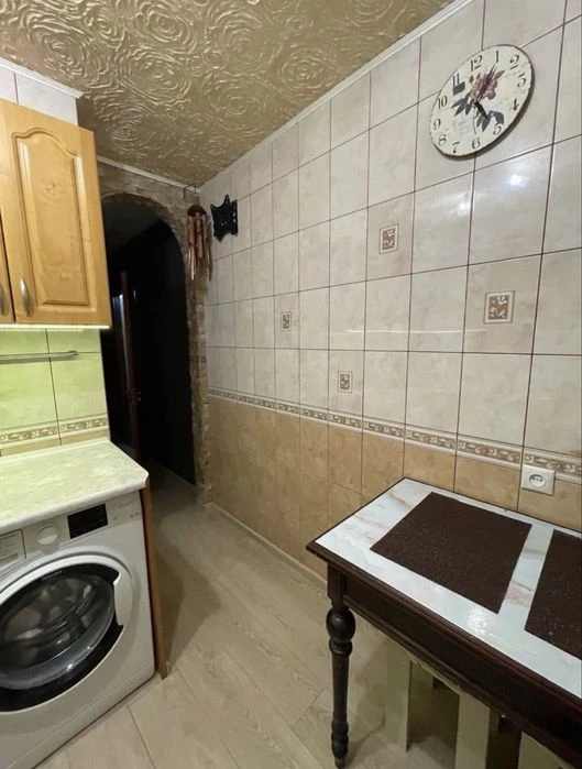 1-кімнатна квартира на Салтівці з ремонтом, вул. Познанська