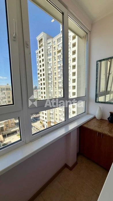 Продам 2-х к.квартира 75 м²  Одесса Приморский район.ЖК Звез