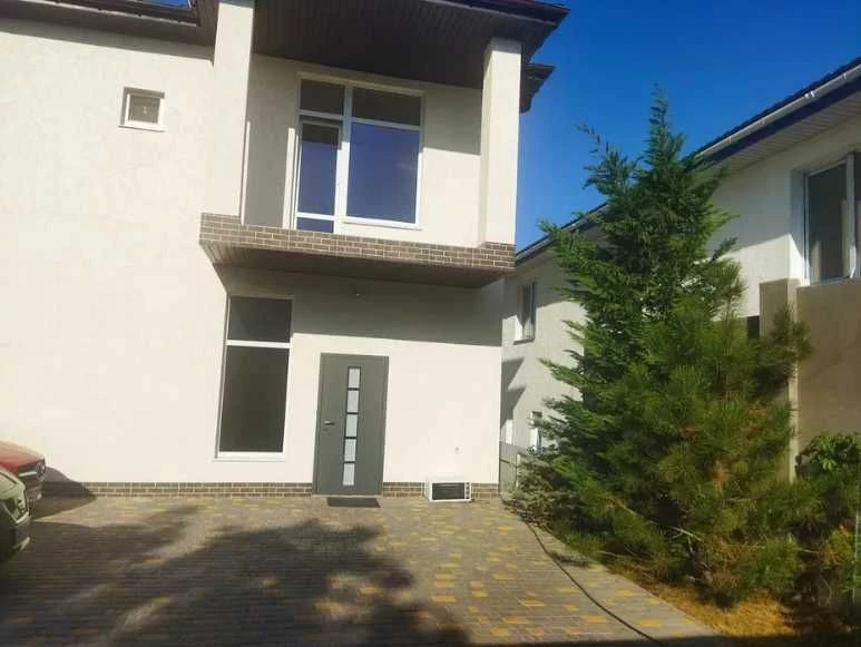 Дом 180 м² на 16-й станции Фонтана, участок 3,6 сотки