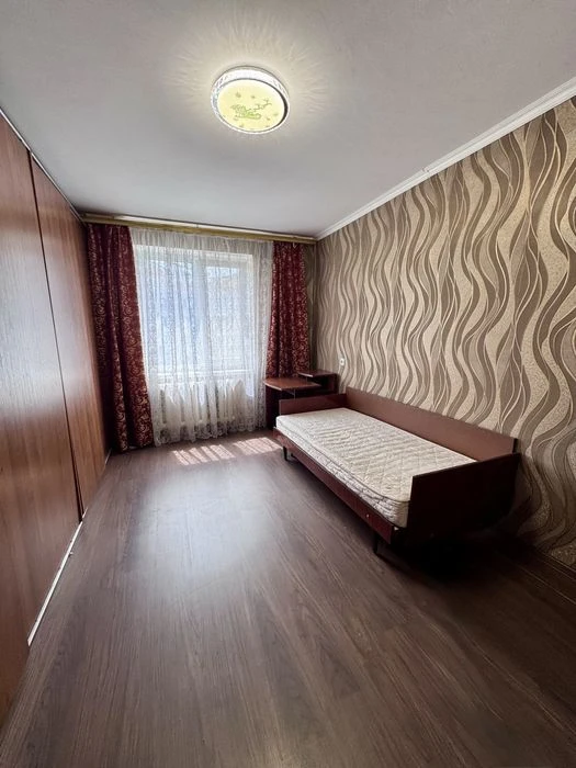 Продаж 2-х кім квартири в р-ні Вишеньки