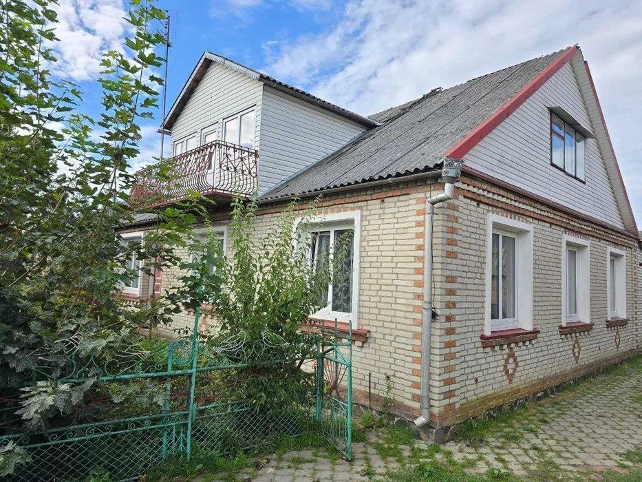 Продаж будинку в місті | Луцьк