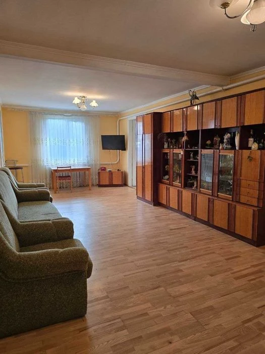 Продаж будинку в місті | Луцьк